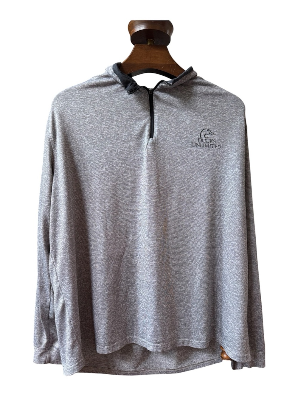 Ducks Unlimited Men’s Gray Performance 1/4 zip Pullover